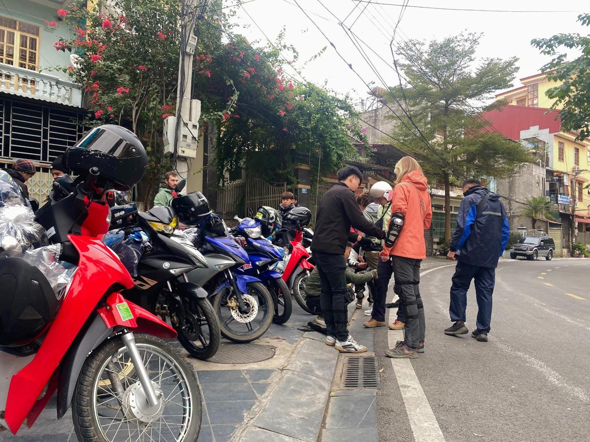 Sun Ha Giang Hotel-Tours-Motorbike Rental Buitenkant foto